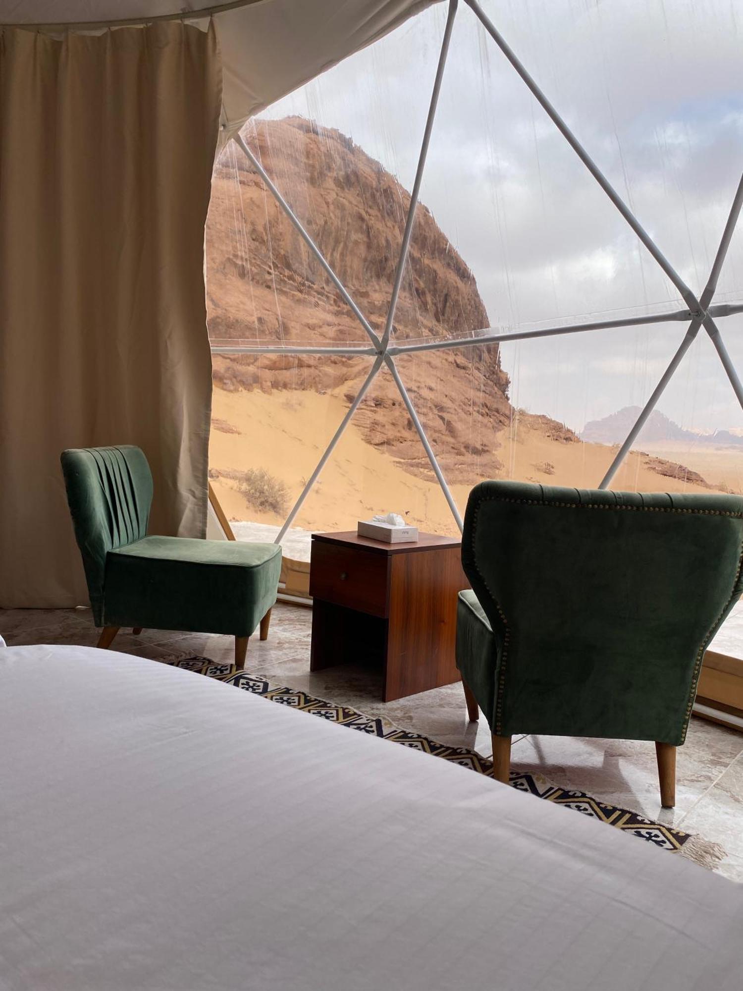 Julia Rum Luxury Camp Wadi Rum Exterior foto